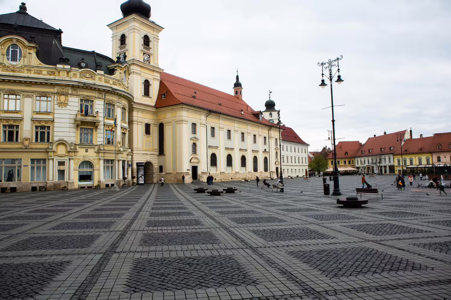 Hotel Harnaś Szczyrk - Idealne Miejsce na Wypoczynek w Beskidach - 1